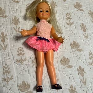 Vintage 1971 Movin' Groovin' Ideal Velvet doll.